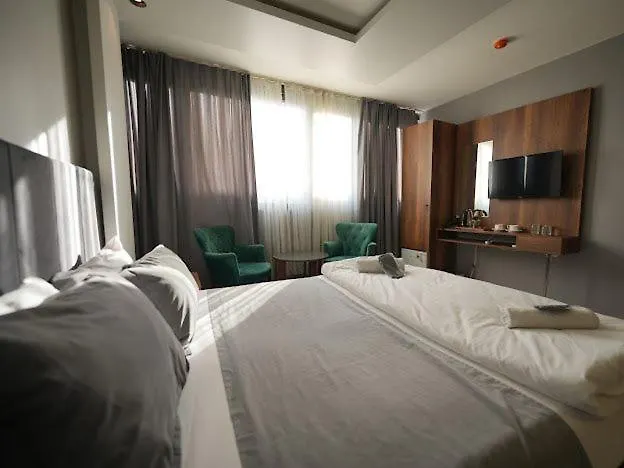 Ciplus Otel contacts